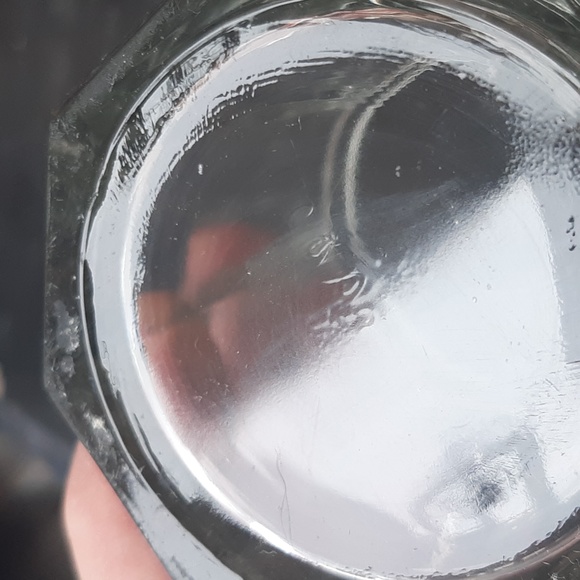 Antique brass and glass humidor - Picture 3 of 3